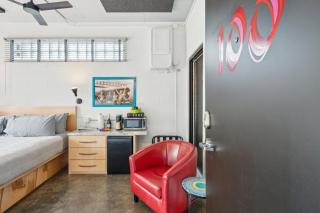 Boutique Vera Hotel in the Heart of Folly Beach - Folly Beach - 3