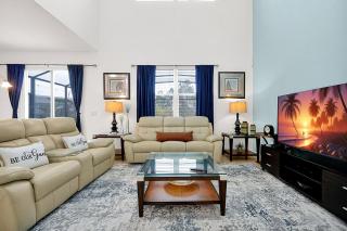 Stunning Aviana Resort: Pool, Game Room & Clubhouse Near Disney - 6