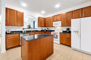 Stunning Aviana Resort: Pool, Game Room & Clubhouse Near Disney - Davenport - 1