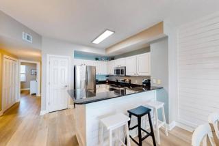 21st-Floor Sunrise Beach Gulf-Front Condo w/ Bunks & Panoramic Views - 5