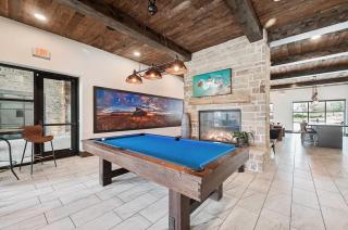Landing at Village at Rayzor Ranch - Studio in Rayzor Ranch - Denton - 7