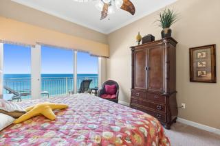 Sterling Beach 1402 - 7