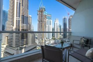 SUNRISE HOMES - A Modern Studio near JBR Beach - 4