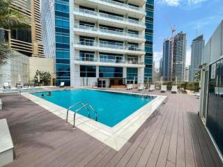 SUNRISE HOMES - A Modern Studio near JBR Beach - 8