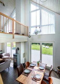 Pier 85 - tolles Ferienhaus für bis zu 4 Personen mit Kaminofen und Sauna - Haustiere herzlich willkommen - Nordhorn - 2