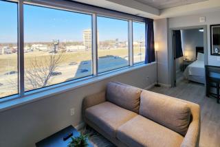 Modern High-Rise Apartment - 1 - Tulsa - 7