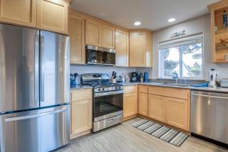 Pacific Peek One - OceanView - EV Charger - Pet OK - 7