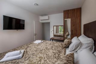 Villa in Istria with Heated Pool and 3 Bedrooms - 1