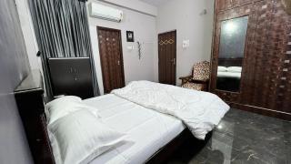 Khaleel Manzil Luxe Stays - Haiderabad - 4