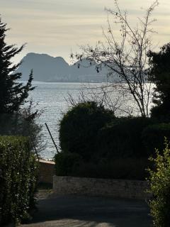 Au bord de mer studio au calme à la ciotat - 1