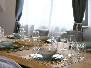 SeWo Fichte, Wohlfühl-Apartment mit Balkon in Wiesbaden - Wiesbaden - 2