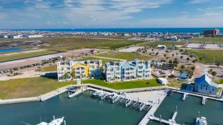 Marina Del Bell - ELEVATOR Boat Slip for Rent - 7