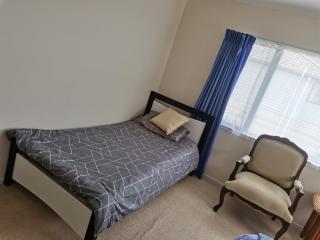 Ensuite room near half moon bay - 4