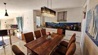 3-Bedroom Holiday Sunset House with Jacuzzi & Spectacular Sea View - Omiš - 3