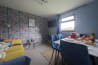 Thorpe Park Lodge Ground Floor Detached with 2 Free Gated Parking Spaces - 7