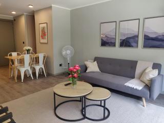 Urban Getaway Stylish 2BR Apartment in Providencia - Santiago - 6