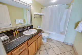 Direct Oceanfront View w Pools High Floor Studio - Myrtle Beach - 2