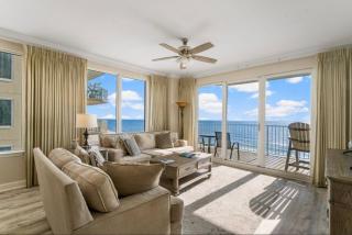 Gulf-Front Corner Unit! Stunning Coastline Views! - 9