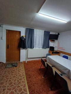 Cabana FARA NUME - Straja - 7
