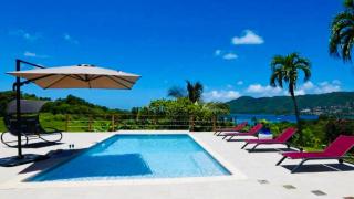 Magnifique villa piscine vue mer à 180 - Sainte-Anne - 0