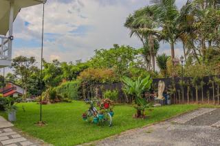 Pretty Modern Cabin at the Tourist Area Milagros - 6