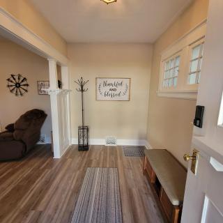 Downtown Hannibal, MO bungalow - 4