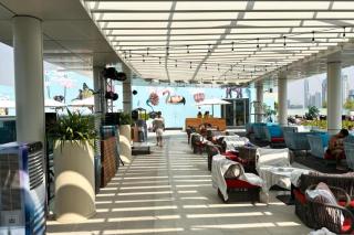 1BR Palm Jumeirah - Rooftop Pool & Beach Access - 4