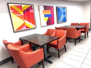 Holiday Inn Express Hotel & Suites Hinesville by IHG - Hinesville - 1