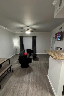 Hill Country Hilltop Haven - 8