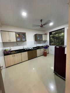 MOUNTAIN BREEZE VILLa - Lonavala - 7