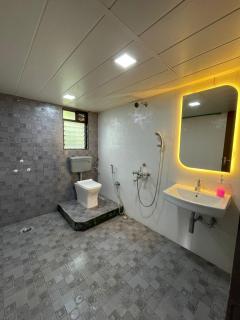 MOUNTAIN BREEZE VILLa - Lonavala - 2