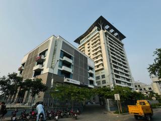 Penta Square Signature Apartments DHA Lahore - 0