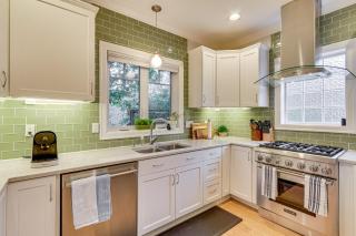 5 Mi to Oregon Zoo Spacious Retreat with Patio - Portland - 5