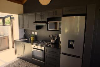 Cozy House with Sea and Mountain Views - Bettyʼs Bay - 1