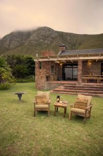 Cozy House with Sea and Mountain Views - Bettyʼs Bay - 3