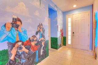 Breathtaking Lakeside Villa 15B Movie Theme Pool-Spa - Kissimmee - 1