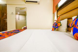 Hotel Naivedhya by Kwality Inn - Thane - 5