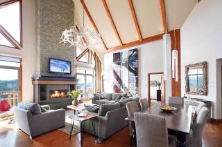 Peak Altitude Ski in Ski out Cathedral Ceiling - Mont-Tremblant - 5