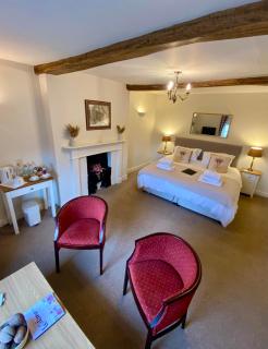 Antlers Bed and Breakfast - Abbots Bromley - 1