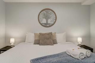 Parkside Haven Hot Tub Foosball & Family Fun - 8