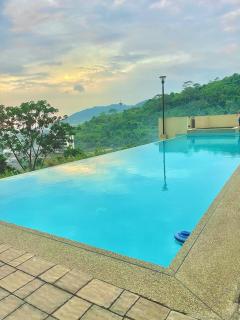 Departamento con vista panorámica, Parqueo, Piscina - Guayaquil - 9