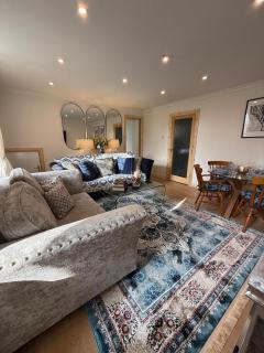 Home away from home in Glasgow - Free Street Parking - Mansewood - 3