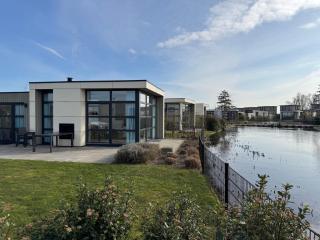 Marina Strandbad Chalet IJssel Oase mit Zaun Haus Nr 77 - Olburgen - 9