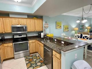 2BR Beach Front Condo with AMAZING Views - Gulf Shores - 2