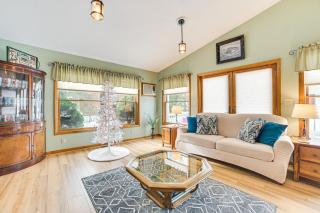 Boyne City Retreat Near Beaches and Mtn Resort! - 6