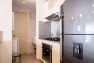 Impeccable 2BR with Charming Balcony in Sunset Beach - 5