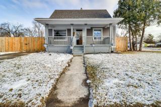 1 Mi to Rouge Park Home with Fenced Yard and Deck - Detroit - 8