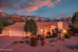 5 Bed 3 Bath Uptown Sedona-Game Room-Sauna-Cold Plunge-Jacuzzi-Gym - Sedona - 3