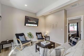 Parkside Ridge Cozy Escape w Hot Tub & Views - 5