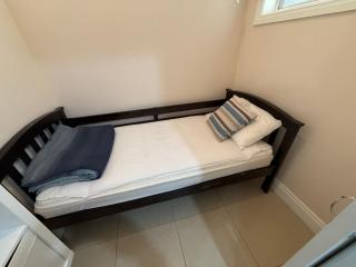 Marine Parade Holiday Unit 2 - Port Vincent - 4